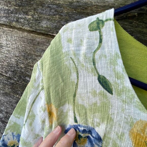 Serengeti size 2X floral fairy core layered asymmetrical hem flowy tunic - Picture 8 of 9